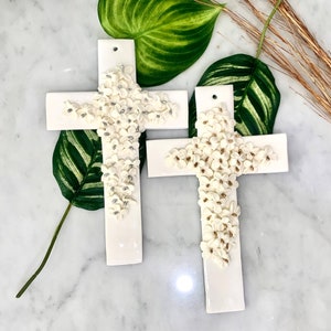 Wall Cross Engraved Wall Crucifix With Flower Modern Catholic Cross White Wall Cross 1 Communion Gift Housewarming Gift Baptism Gift