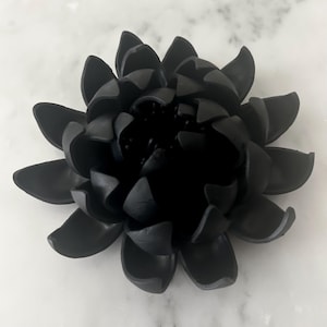 Black Lotus Wall Sculpture Art, Water Lily Wall Decor, 3D Wall Art Modern Boho Floral Art, Round Floral Wall Art Handmade Tabletop Home Gift