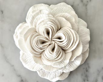 3D Flower Wall Art, Hand Sculpted Clay Flowers Wall Sculpture Art, White Wall  Art Installation, Modern  Minimalist Boho Floral, Home Gift.