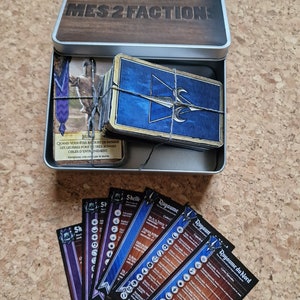 Lot de 2 Factions de carte à jouer Gwynt image 1