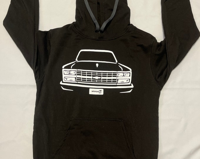 Square-body c10 hoodie