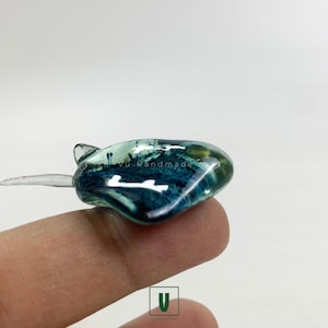 Epoxy Resin Stingray Sculpture: Ocean Theme Art Gift