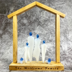 Abstract family sculpture Decor - House shaped, Personalized Anniversary Gift Ideas &quot;Walking together&quot; | Custom family portrait with pets