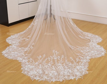Embroidered sequins Lace Floral Wedding Veil Scalloped Veil Bridal Veil with comb 1 Tier Cathedral Long Wedding Veil Scallop Hem Lace Veil