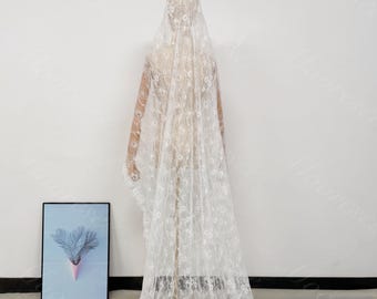 Soft lace Bridal Veil Off white Lace Mantilla veil with Comb,Vintage French Eyelash Stretch Lace Mantilla veil Beach wedding veil