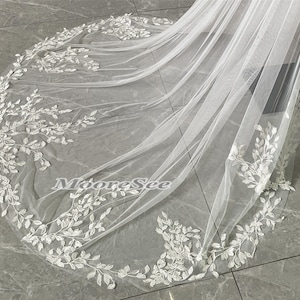 Vintage 3D Branch Leaf Lace wedding veil Veil with comb 1T Cathedral Long Veil for Bride fingertip Veil Chapel veil Custom made veil
