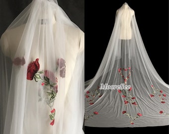 Romantic Embroidered Red Rose Wedding veil Floral Heart Cathedral Royal Ivory Bridal Bride Beach Palace wedding Veil with Blusher Short Veil