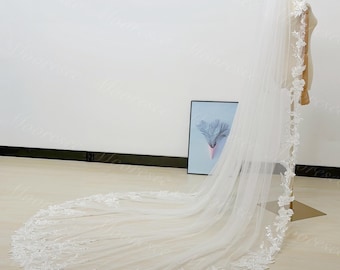 White beaded flower lace bridal veil Shimmering floral lace Wedding Veil with comb 1T Cathedral Veil Chapel veil Elegant ivory tulle veil