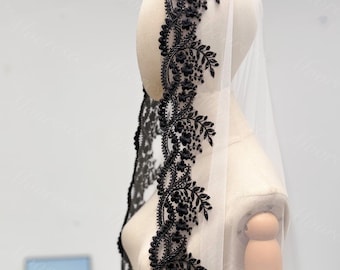 Beaded Black floral lace trim Mantilla veil with comb Gothic Wedding Veil black lace Veil Cathedral long veil