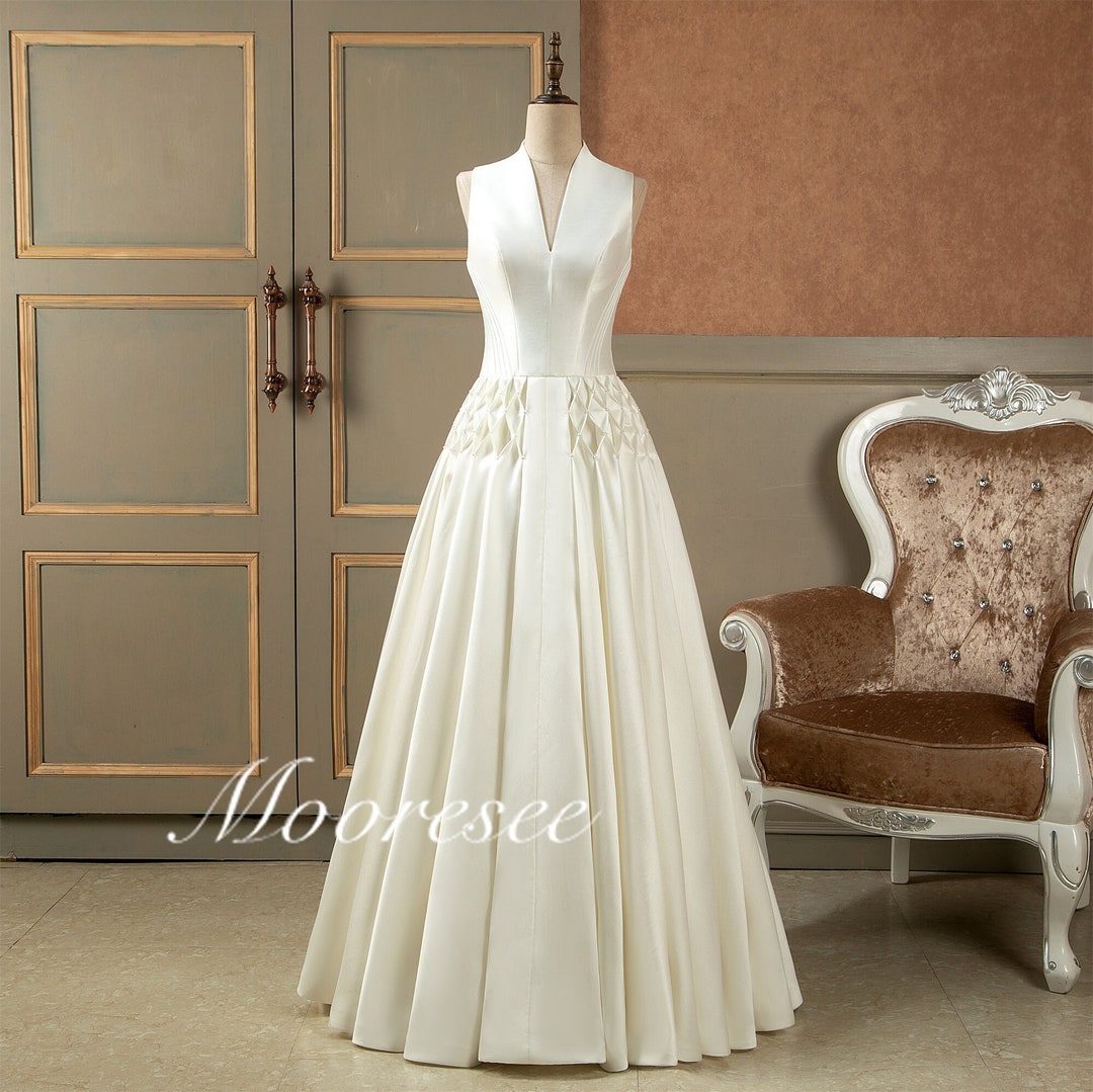 Bohemian Lace Satin Cap Sleeve Slit Floor Length Pearl Pink Wedding Dress