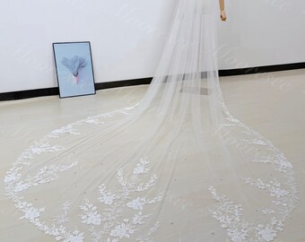 Sparkle White Beaded floral lace veil Pearled tulle wedding veil with comb Royal long Veil Bridal lace veil Heavy lace veil