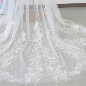 Fairy Shimmering floral lace bridal veil Sequins floral lace Wedding Veil with comb 1T Cathedral Veil Chapel veil Elegant ivory tulle veil