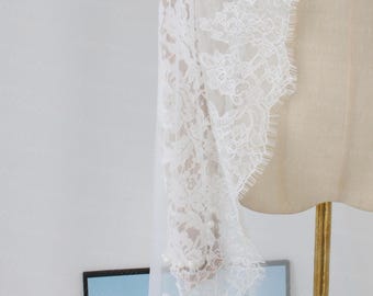 One tier Soft Chantilly lace trim wedding veil Vintage Mantilla Veil Gorgeous Bridal Veil Romantic lace veil Eyelash Chantilly lace veil