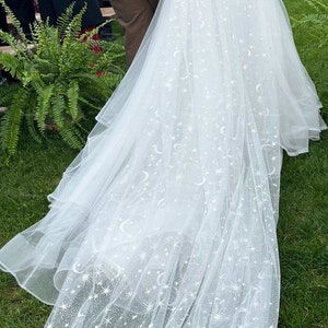 New Shiny Moon star White Wedding Veil for Bride Dreamy luxury Wedding Veil Moon Star Shiny Veil Long Glittering Veil-Glitter fall easily