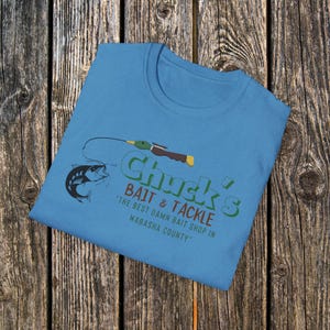 Camiseta vintage de Chucks Bait Shop, camiseta retro de pesca, camiseta de la vida en el lago, regalo para papá, camiseta de pescador del Medio Oeste, inspirada en Grumpy Old Men. imagen 12