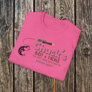 Camiseta vintage de Chucks Bait Shop, camiseta retro de pesca, camiseta de la vida en el lago, regalo para papá, camiseta de pescador del Medio Oeste, inspirada en Grumpy Old Men. imagen 16