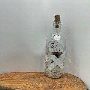 Buy Belvedere Vodka Glass Bottle 70cl, 50 Micro LED Lamp Online at