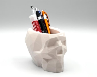 Low Poly Style Skull Pencil Holder Cup - Tool Organizer - Makeup Brush Holder Cup - 3D Printed