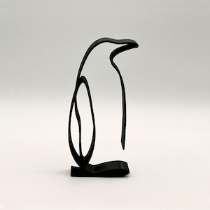 Minimalist Penguin Sculpture - 6~11 Inches Height Options - Custom Colors - 3D Printed