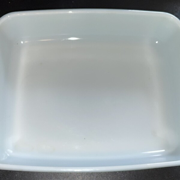 1953 Pyrex Heinz Limited Baking Dish 1.5 Qt 9x7, 507-B, Seafoam Green milk white