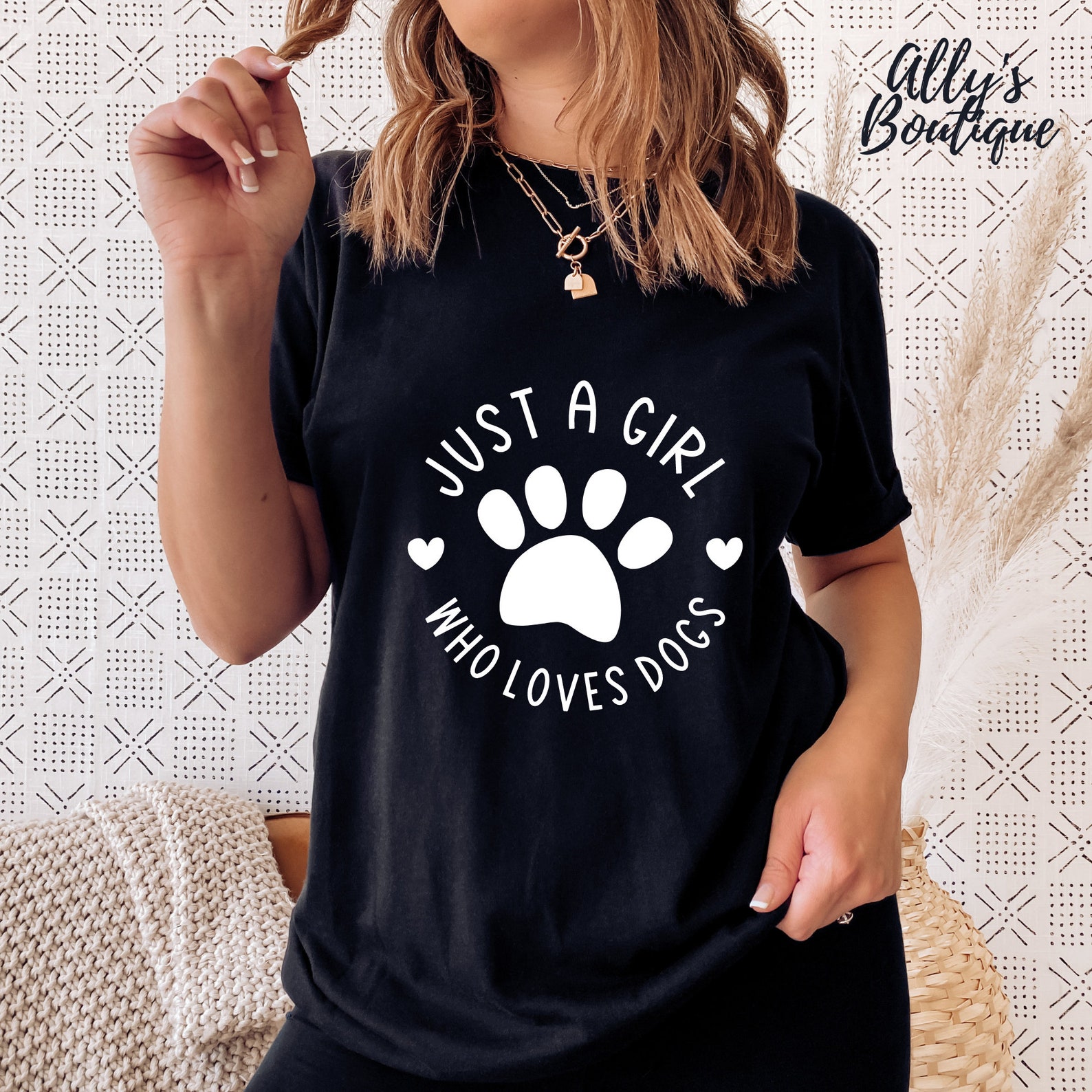 Just a Girl Who Loves Dogs/ Dog Lover Girl Shirt/ Animal Lover Etsy