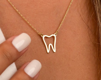 Dainty Dentist Tooth Symbol Necklace, Minimalist Molar Dental Assistant Pendant, Wisdom Teeth Profession Charm Gift for Dental Hygienists