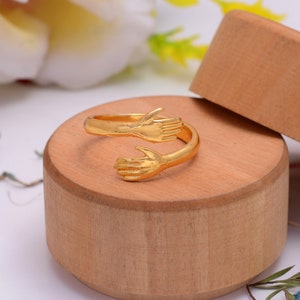 Hugging ring, Inspirational ring, Hand stackable ring, Love hug ring, Couple ring, Adjustable Ring, Friendship ring, Consolation ring