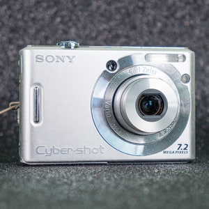 Amazon.com : Sony DSC-W35 7.2 Megapixel Cyber-Shot(R
