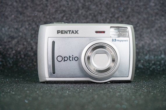 Pentax Optio 33L Digicam: Y2K Era, 3.2 MP, CF Card Included - Etsy
