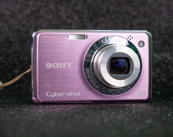 Sony Cyber-shot DSC-W210 - Y2K Digicam - 12.1 mp - Pink - Tested / Working - EXPRESS SHIPPING
