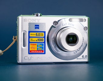 Sony Cyber-shot DSC-W30 - Appareil photo numérique 2000 ans - 6 MP - Testé / Fonctionne - FONCTIONNEMENT EXPRESS