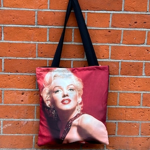 Marilyn Monroe's 1950s Black Beaded Felt Handbag