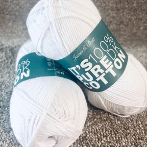 James C Brett It's Pure Cotton DK 100% coton double tricot fil à crocheter 100 g Amigurumi Supersoft Smooth Anti-boulochage Laine Baby Safe Laine