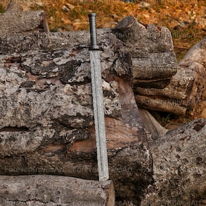 Hand Forged Damascus Steel Viking Tanto Sword - 28 inch with Leather Sheath