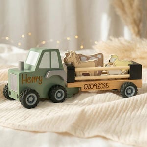 Personalisiertes Holz Traktor Spielzeug mit Tieren – Gravur mit Name & Datum – Geschenk zur Geburt, Taufe, Geburtstag, Bauernhof Spielset