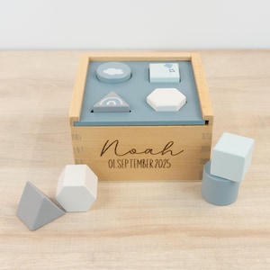 Sortierbox aus Holz mit Name und Datum | FSC-zertifiziert | Personalisiert |  Holzspielzeug |  Babygeschenk | 1. Geburtstag | Taufe