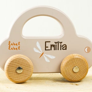 Label Label Little Car - Kleinwagen - Spielzeugauto - nougat - personalisierbar mit Name - Lasergravur