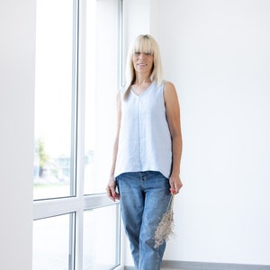 Linen Top NAOMI / women&#39;s linen blue blouse / linen clothing / linen t-shirt / loose fit top / basic top / soft linen top / summer blouse
