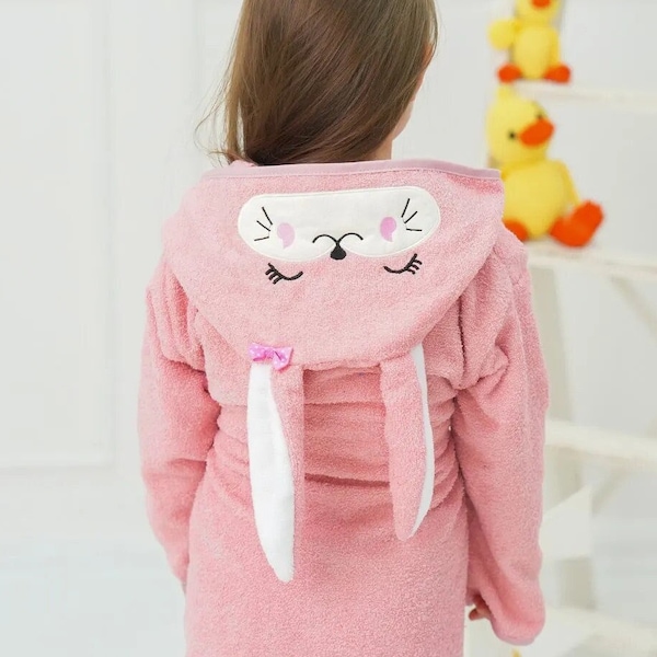 Personalized Organic Cotton Kids Bathrobes Animal Pattern Pink Rabbit