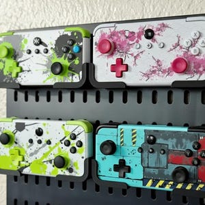 CRKD Neo S Controller Holder for Ikea SKÅDIS & UPPSPEL Pegboard