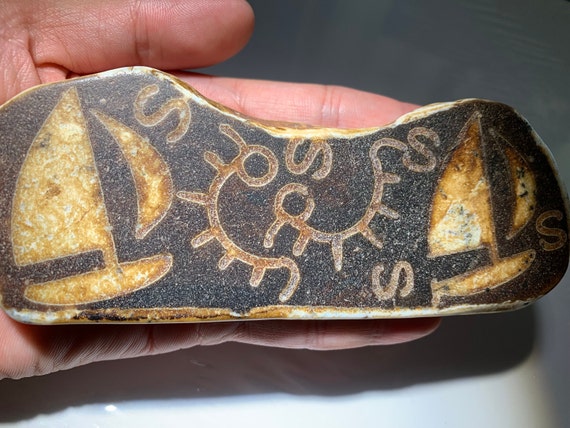 Broken Dzi Bead: Boat, Money Hook, Special Totem Worship Piece