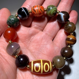 Dzi Beads &quot; 4 Eyes &quot; Amulet Bracelet 13mm One of a Kind.
