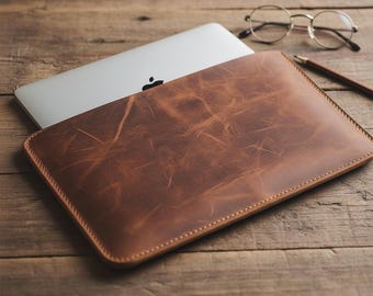 Lederhülle für MacBooks/Laptops (13, 14, 15, 16 Zoll)