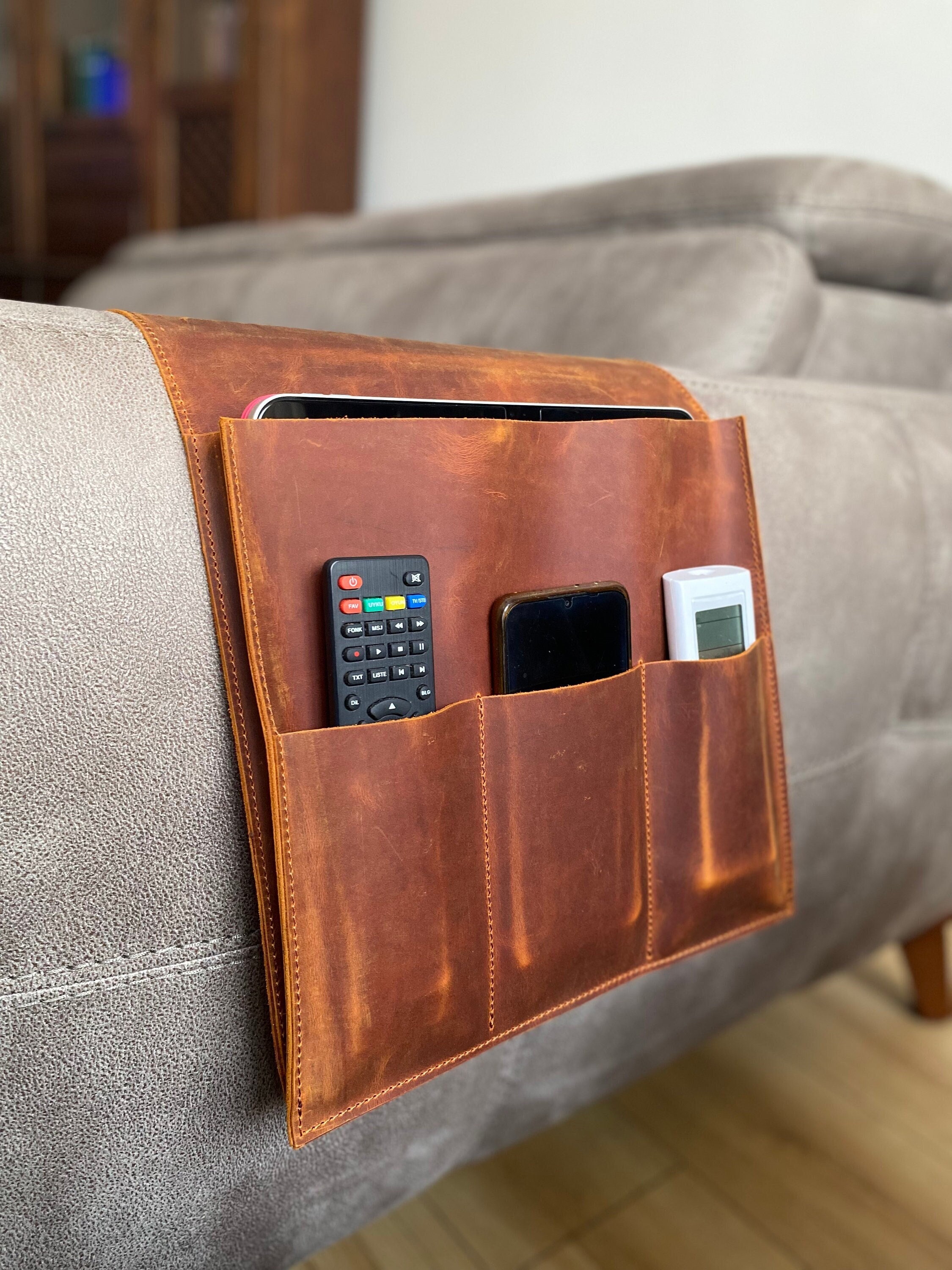 Leather Sofa Armrest Organizer, Remote Control Caddy for Magazine, Tablet, Newspapers, Bedside Caddy