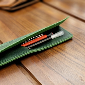 Portapenne in pelle, portapenne e portapenne, astuccio per matite fatto a mano, custodia in pelle per 1,2,3 penne, regalo in pelle di dimensioni personalizzate