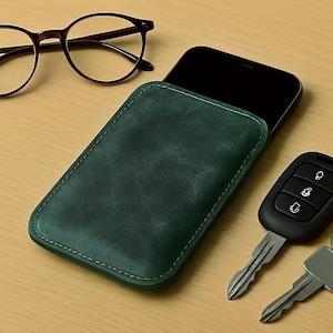 Leather iPhone Sleeve  for 14 15 16 Pro Max / Plus