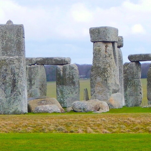 Stonehenge, UK, stone formation, summer solstice, winter solstice, prehistoric monument, Salisbury Plain