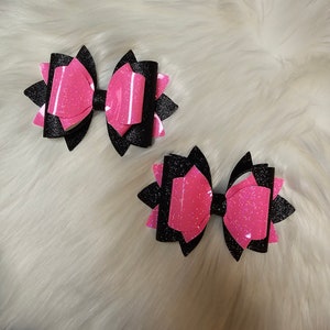 Neon Pink Bow Straw Topper