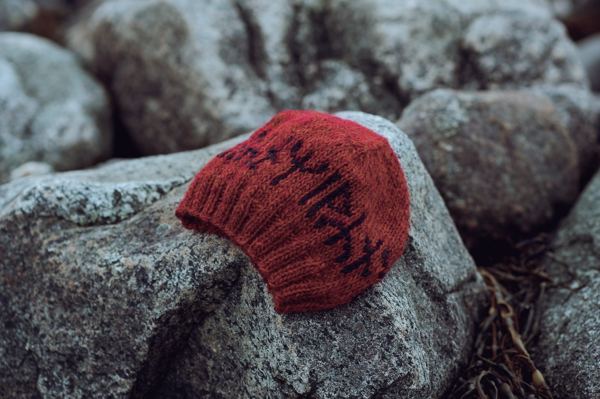 Madeheart.com, image size:2048x1365