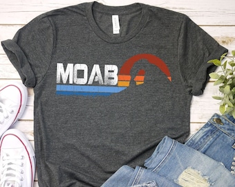 Arches Moab Shirt, Vintage Arches National Park Mountain Shirt